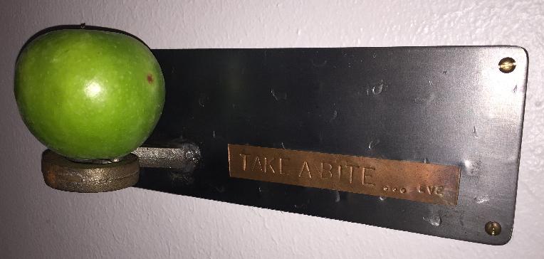 apple