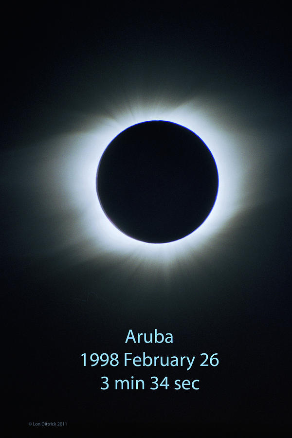 Lon
          Dittrick photo of Aruba Solar Eclipse